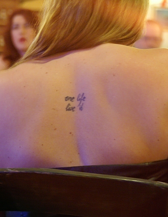 PICT2066 small TATTOO ON FINN.jpg - 100214 Bytes